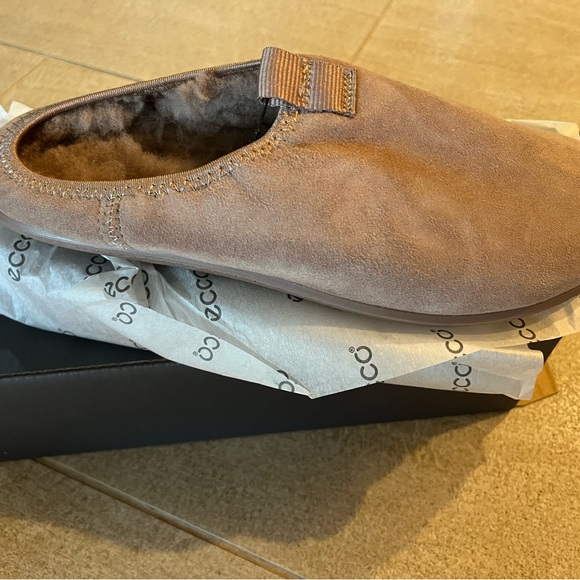 ecco slippers for women